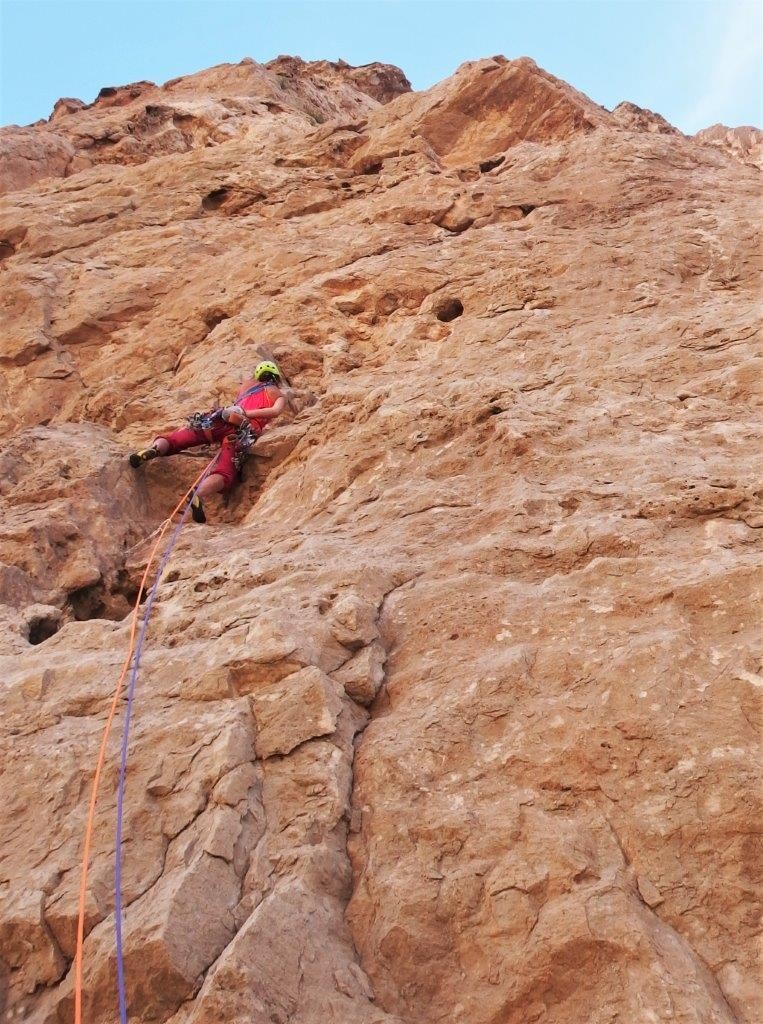 Plezanje prvenstvene smeri zahteva mirne živce.