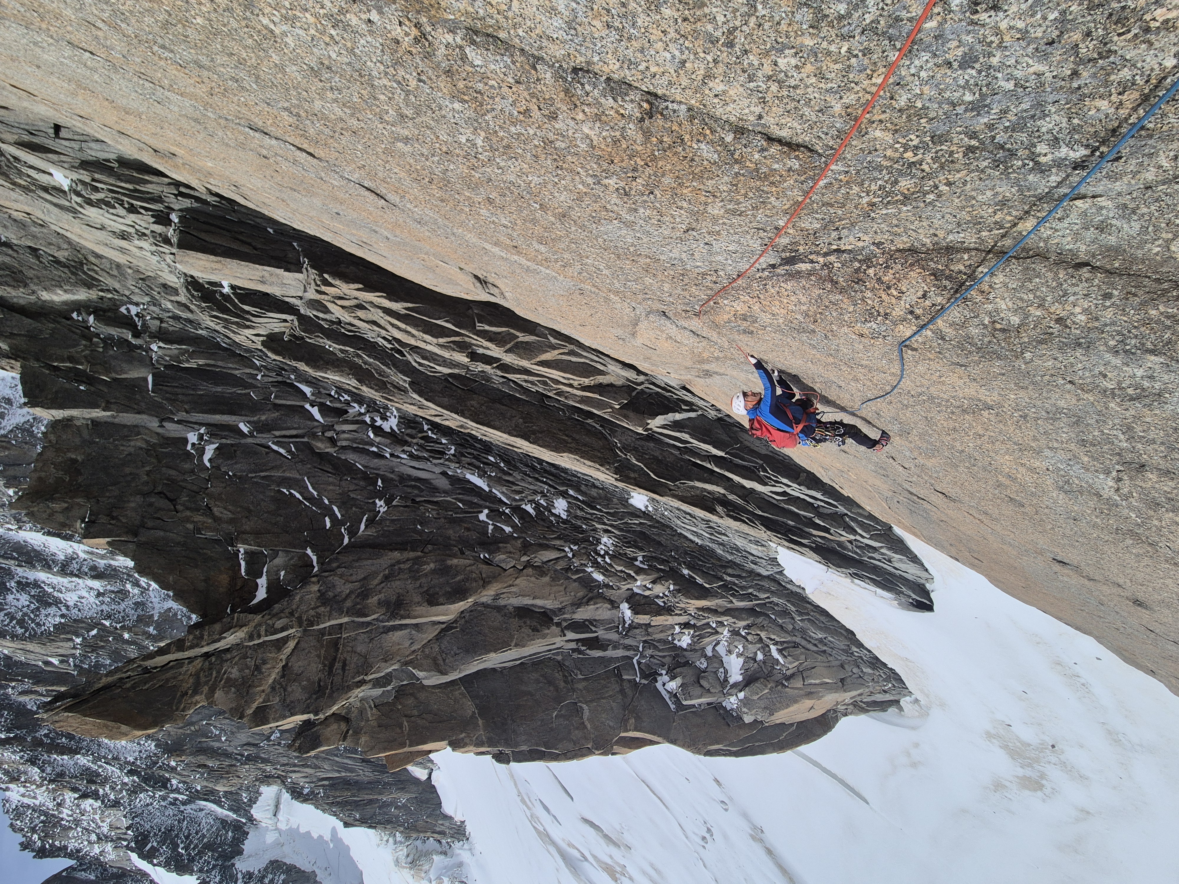 20250804_104439 20250804_104439