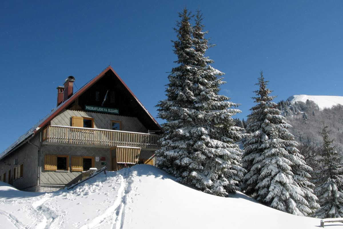 koca_na_blegosu_foto_arhiv_pd_skofja_loka koca_na_blegosu_foto_arhiv_pd_skofja_loka