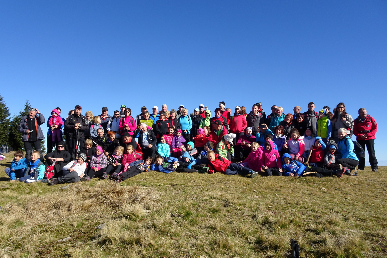 38_srecanje_koroskih_planincev_smrekovec_foto_arhiv_pd_crna_na_koroskem 38_srecanje_koroskih_planincev_smrekovec_foto_arhiv_pd_crna_na_koroskem