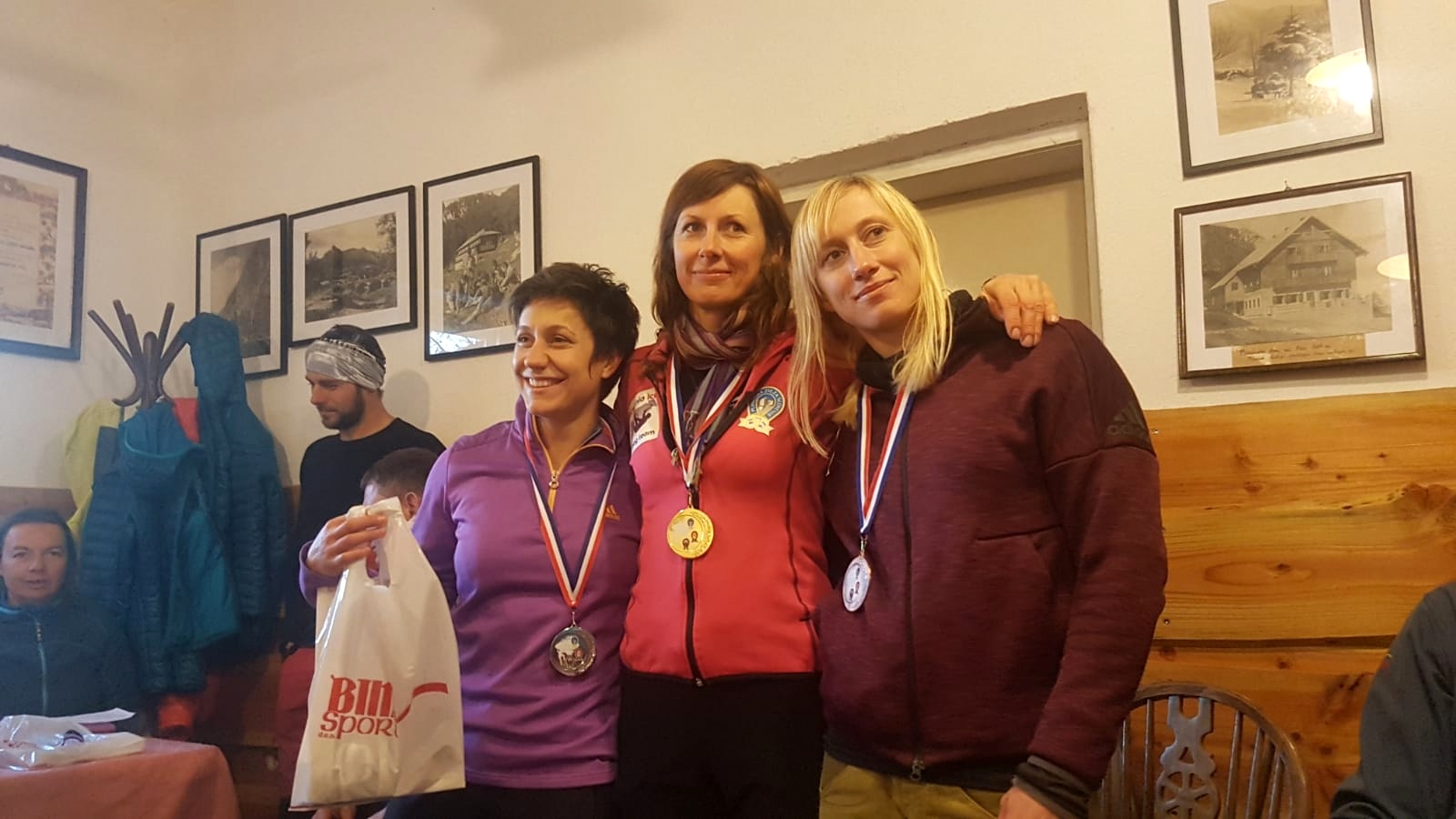 shs_pokal_ravna_gora_zenske_foto_miha_habjan shs_pokal_ravna_gora_zenske_foto_miha_habjan