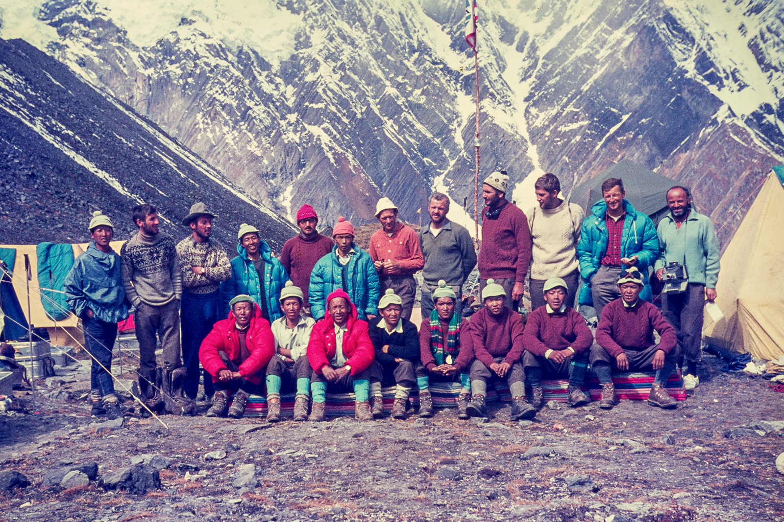 jaho_anapurna_1969_foto_arhiv_odprave jaho_anapurna_1969_foto_arhiv_odprave