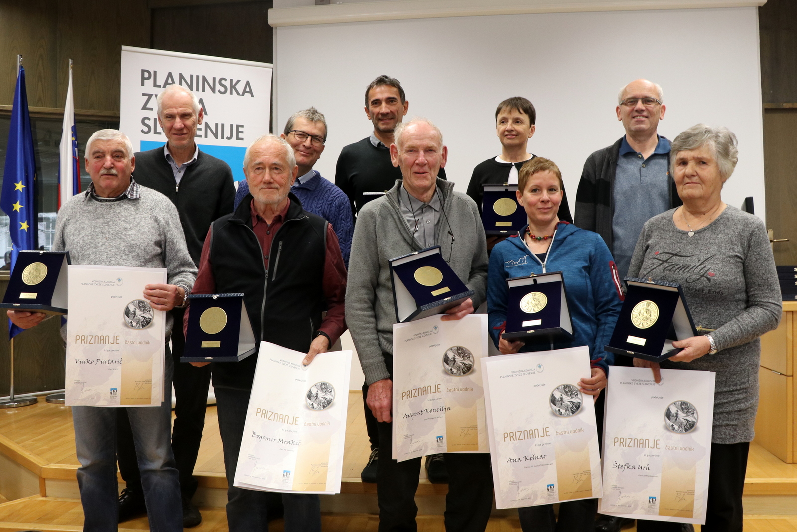 vk_pzs_zbor_2019_prejemniki_priznanja_castni_vodnik_foto_manca_ogrin