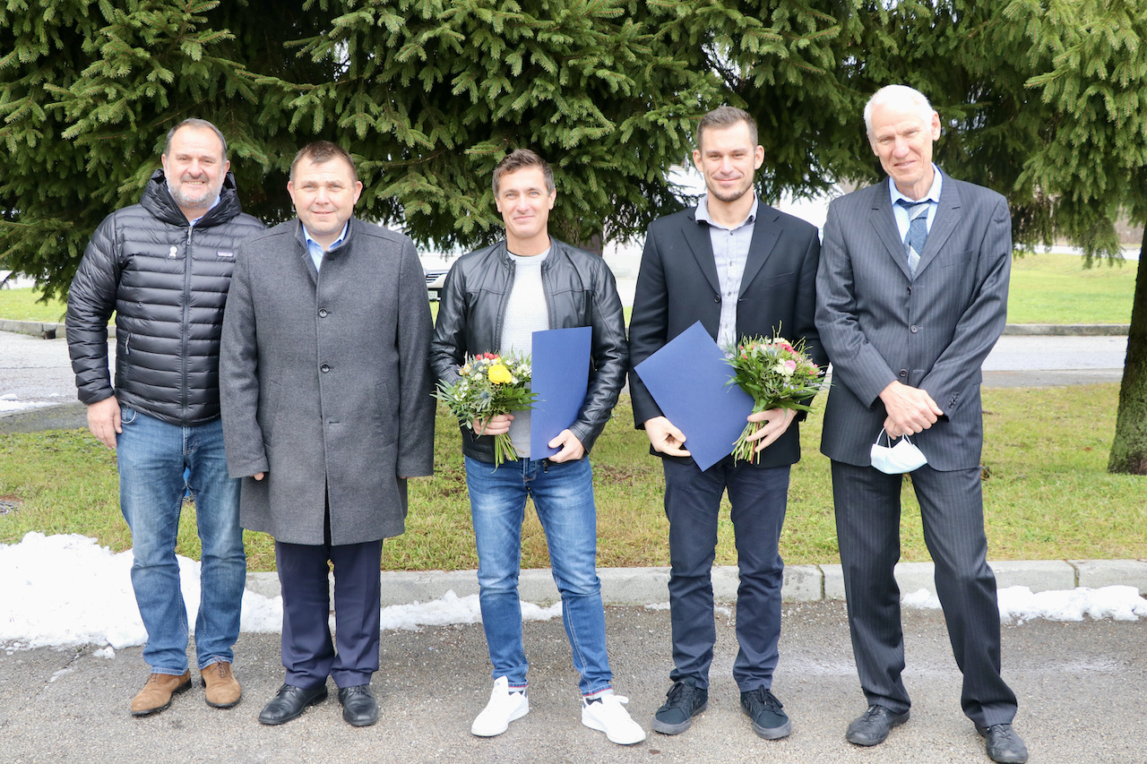 pzs_posebna_priznanja_foto_manca_ogrin pzs_posebna_priznanja_foto_manca_ogrin