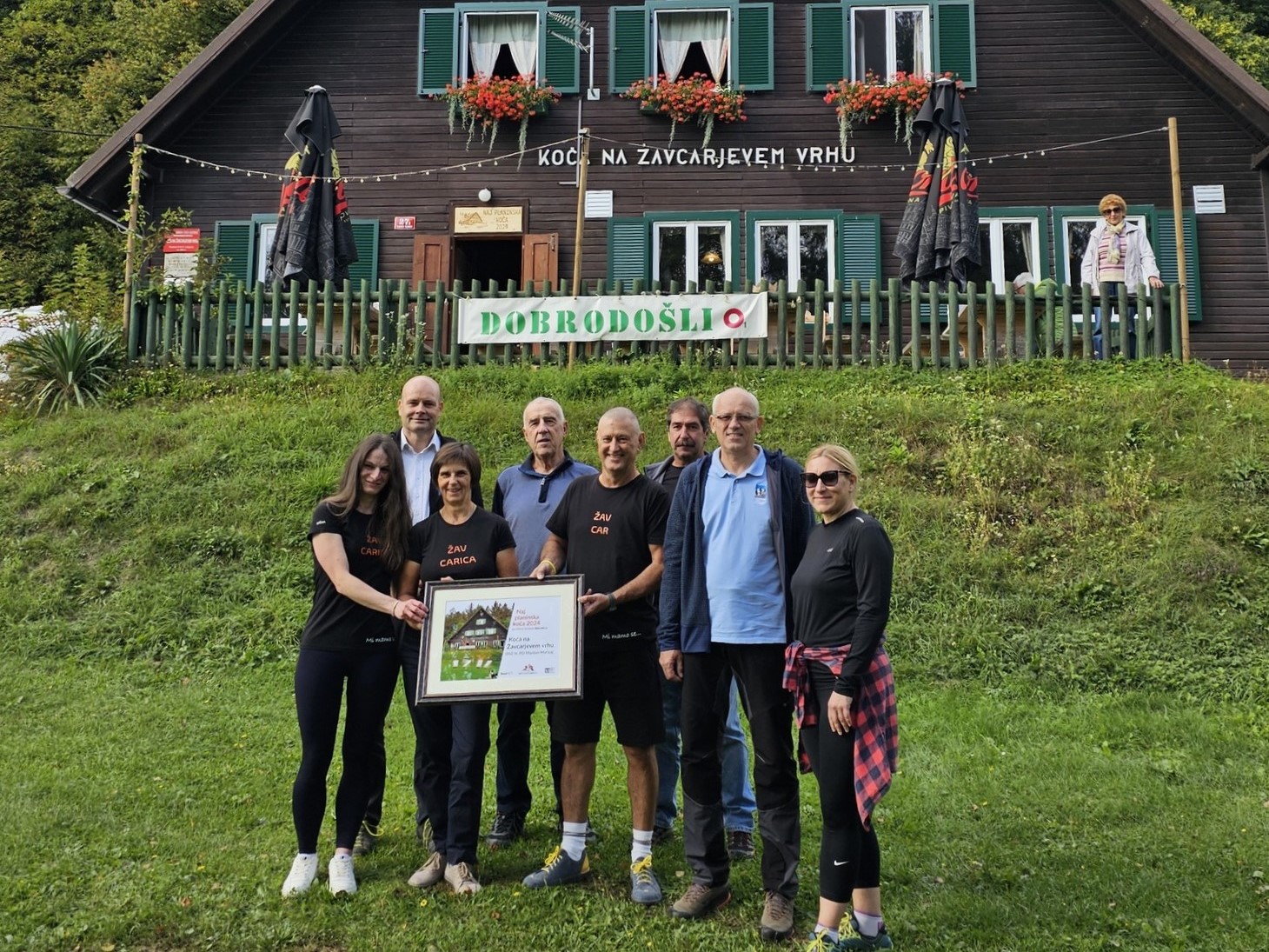 koca_na_zavcarjevem_vrhu_naj_planinska_koca_2024_foto_manca_ogrin