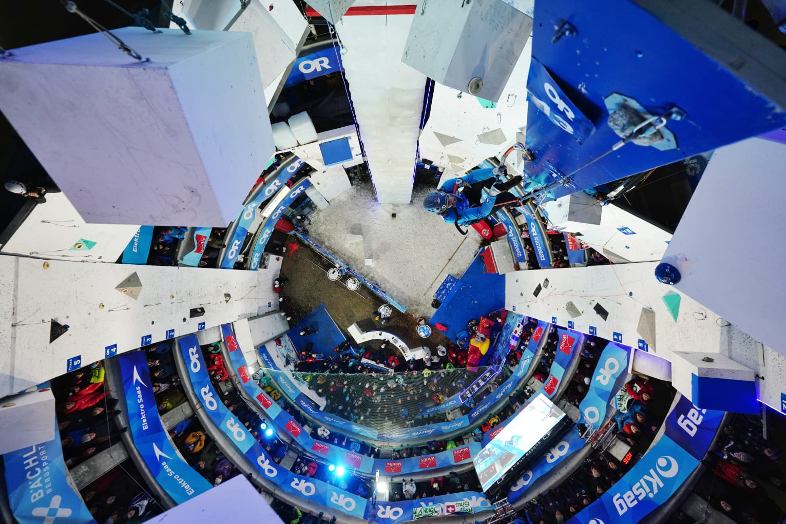 sp_ledno_plezanje_saas_fee_foto_arhiv_organizatorjev__4_ sp_ledno_plezanje_saas_fee_foto_arhiv_organizatorjev__4_