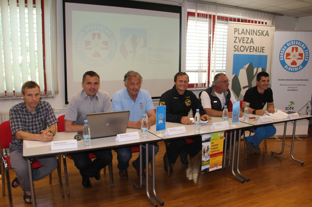 Novinarska_konferenca_PZS_in_GRZS_pred_zacetkom_poletne_planinske_sezone_foto_Manca_Cujez
