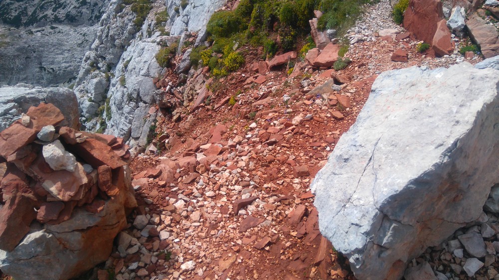 zelezove_kamnine_foto_veronika_hladnik_zakotnik