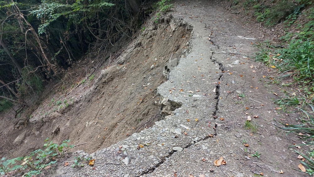 zemeljski_plaz_foto_veronika_hladnik_zakotnik