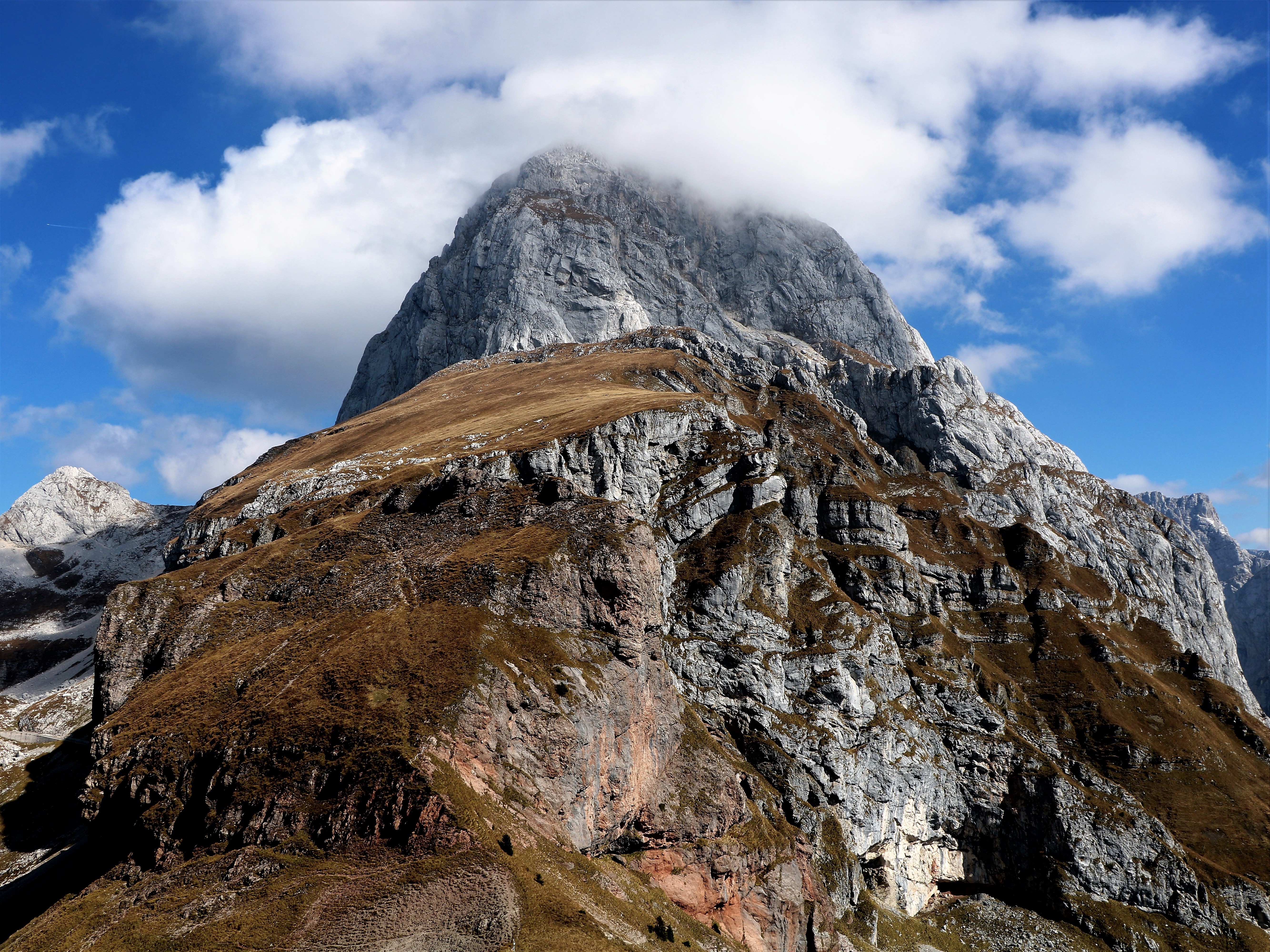 1._Mangart_z_juga_Olga_Kolenc