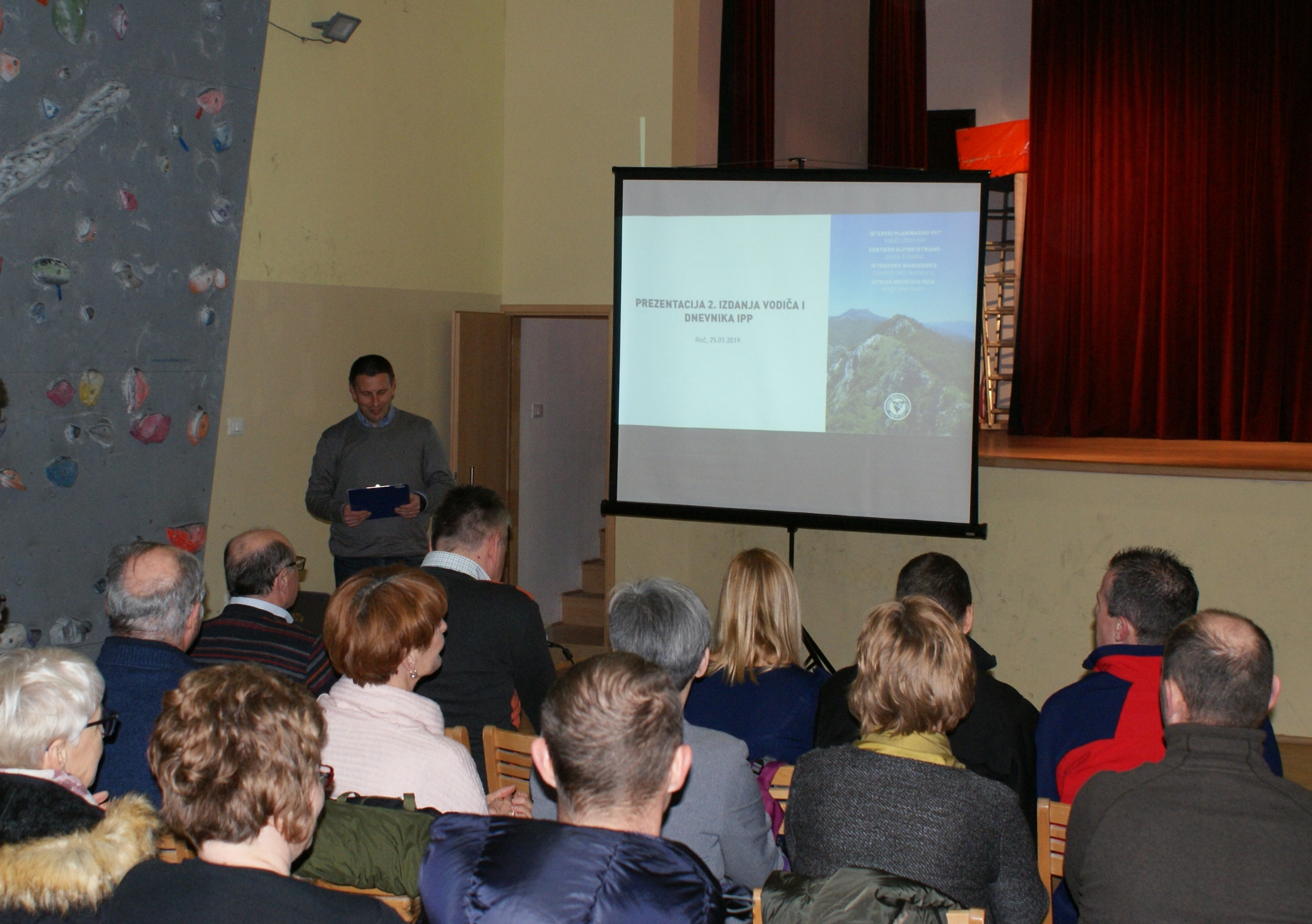 istrska_planinska_pot_predstavitev_2019_foto_maruska_lenarcic istrska_planinska_pot_predstavitev_2019_foto_maruska_lenarcic