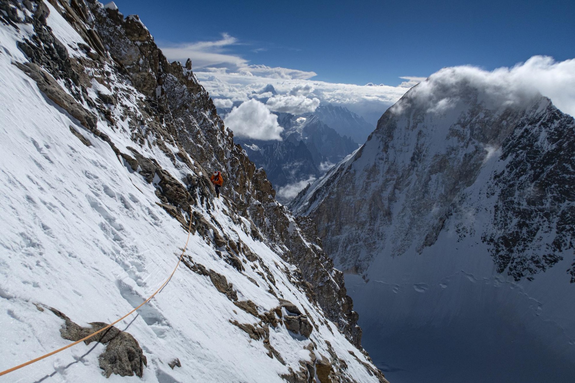 Prečenje na severno stran raza (okoli 7800 m, 4. dan)