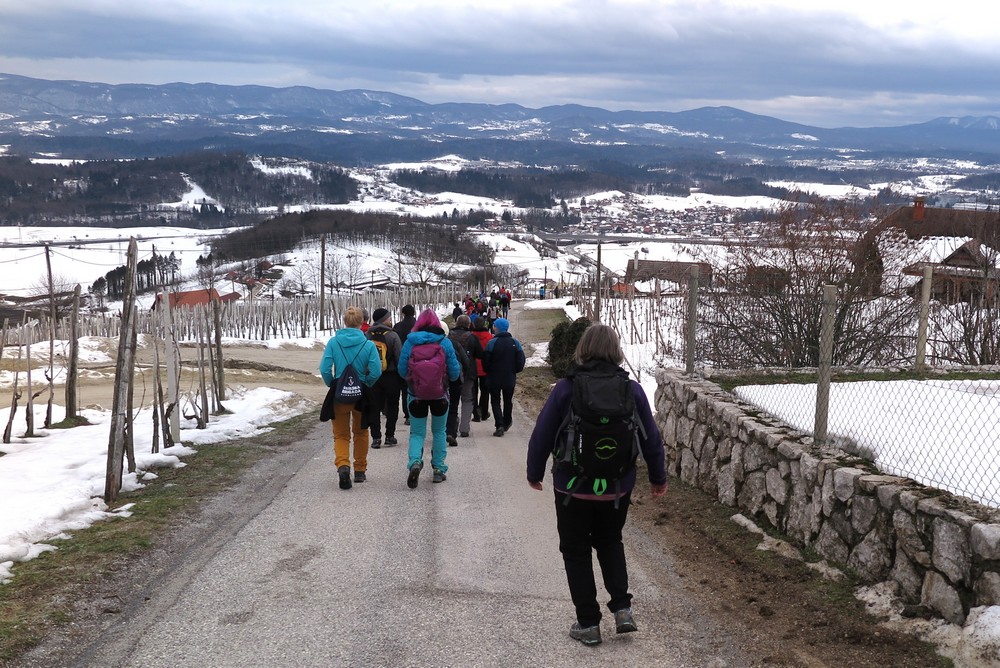 kvgn_pzs_izpopolnjevanje_2018_pohod_trska_gora_foto_kristina_veber__10_