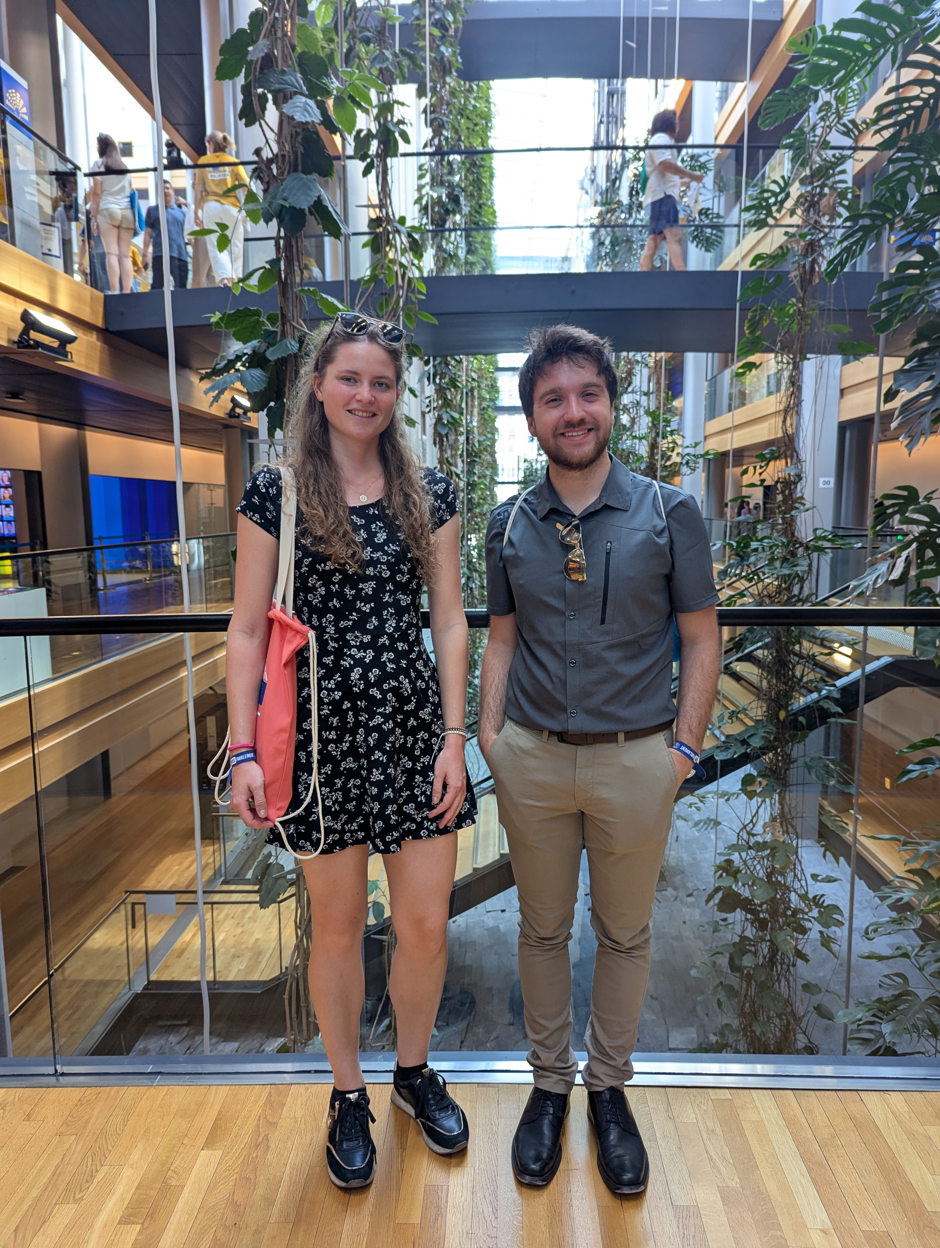 25_bruselj_sara_in_tim